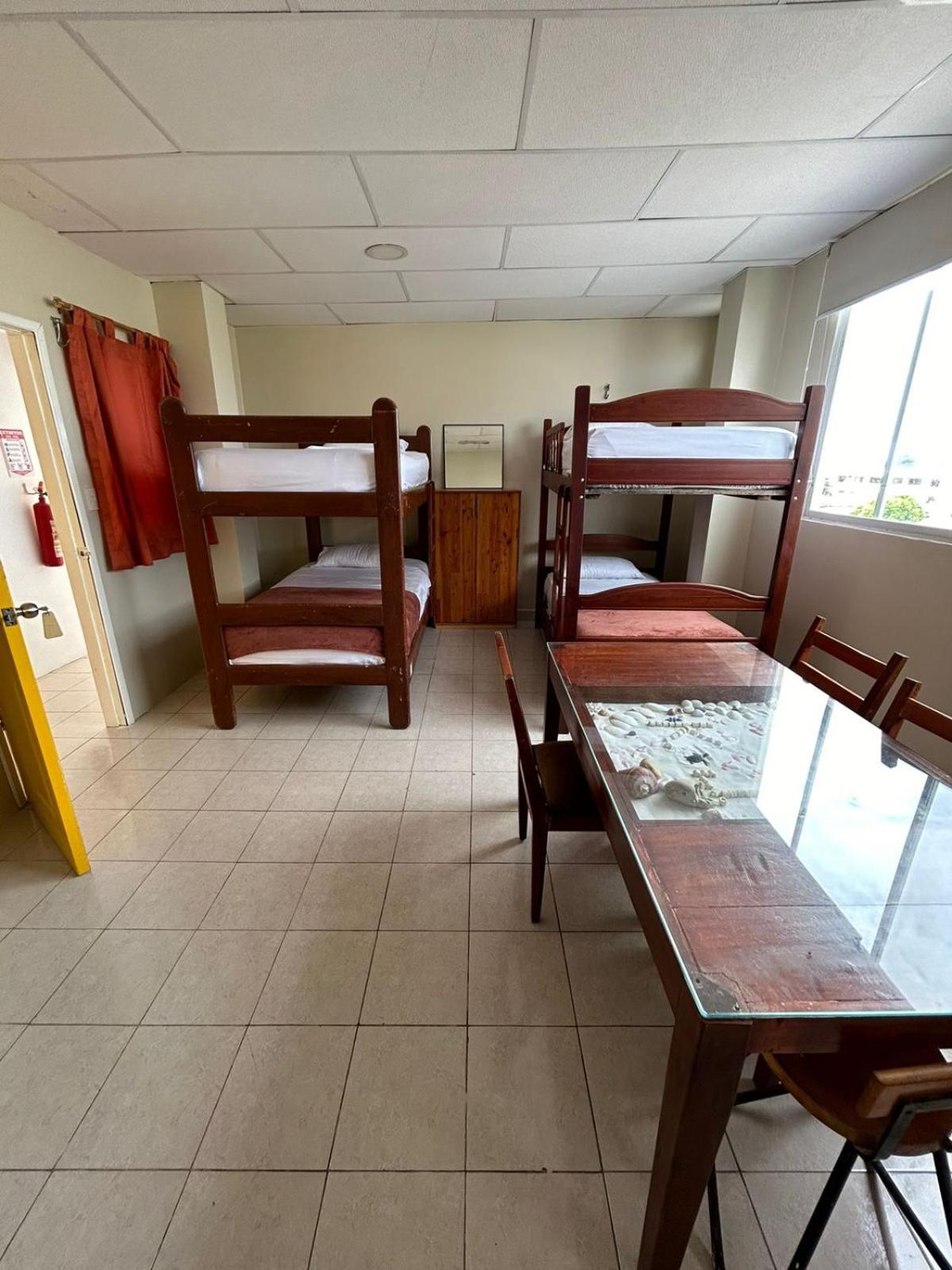 Chescos Hostel&Hotel Salinas  Buitenkant foto