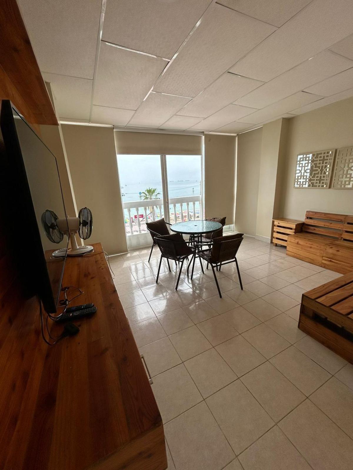 Chescos Hostel&Hotel Salinas  Buitenkant foto