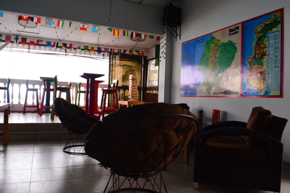 Chescos Hostel&Hotel Salinas  Buitenkant foto